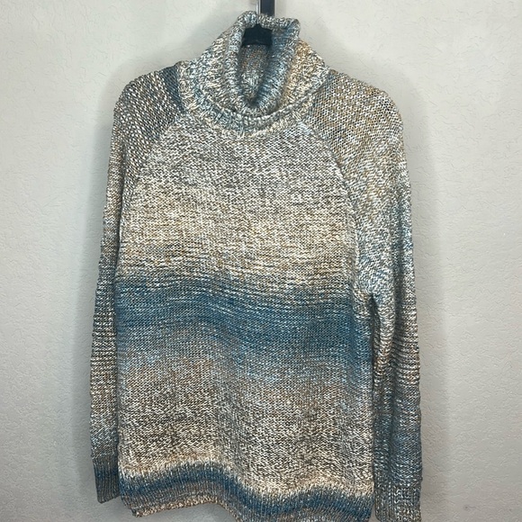 145 - NWOT Tan, Blue Turtle Neck Sweater, Size Medium